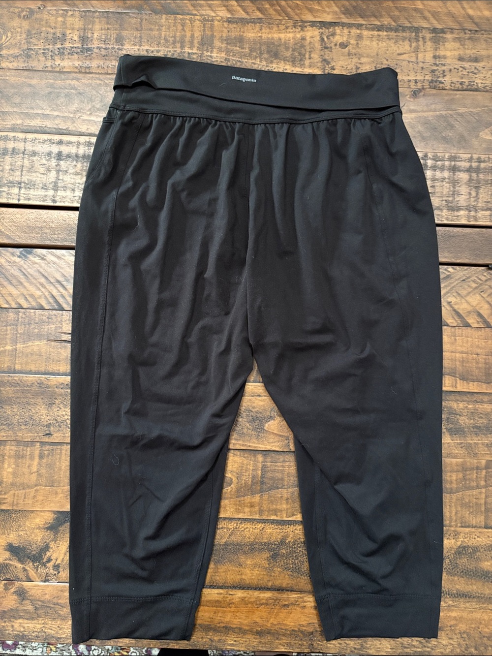 Black Active Capri Bottoms - Comfortable Fold-Over Waist - Picture 2 of 3